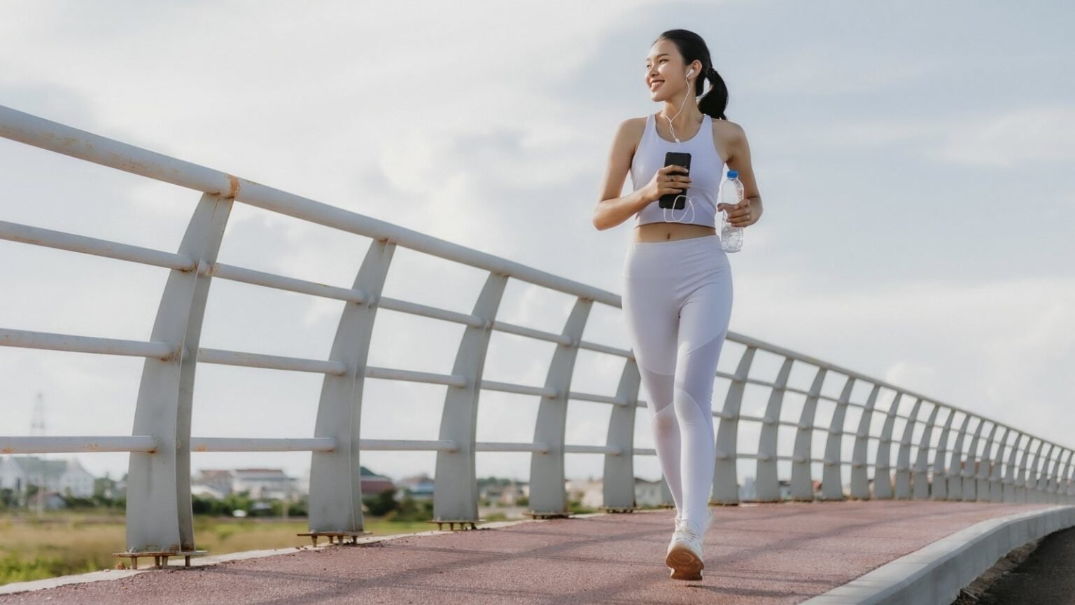 Is 7,000 steps a day enough, not 10,000? The new research revealed the following
