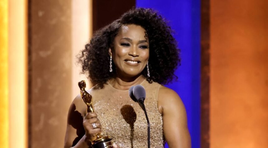 Angela Bassett is 67 years old. Then, look back at the photos of actresses so far