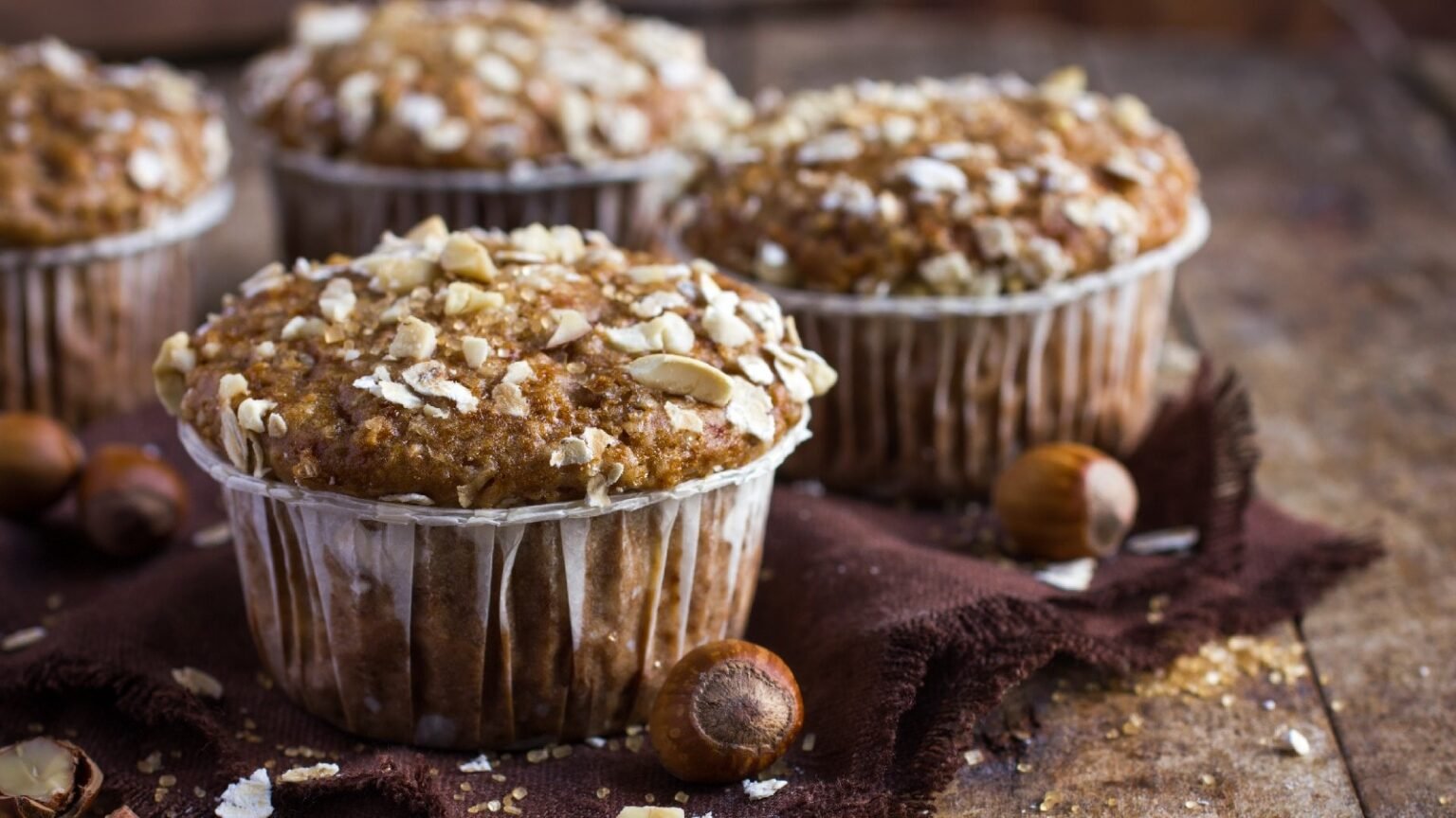Delicious milk-free oat recipes: nutritious breakfast, snacks, smoothies
